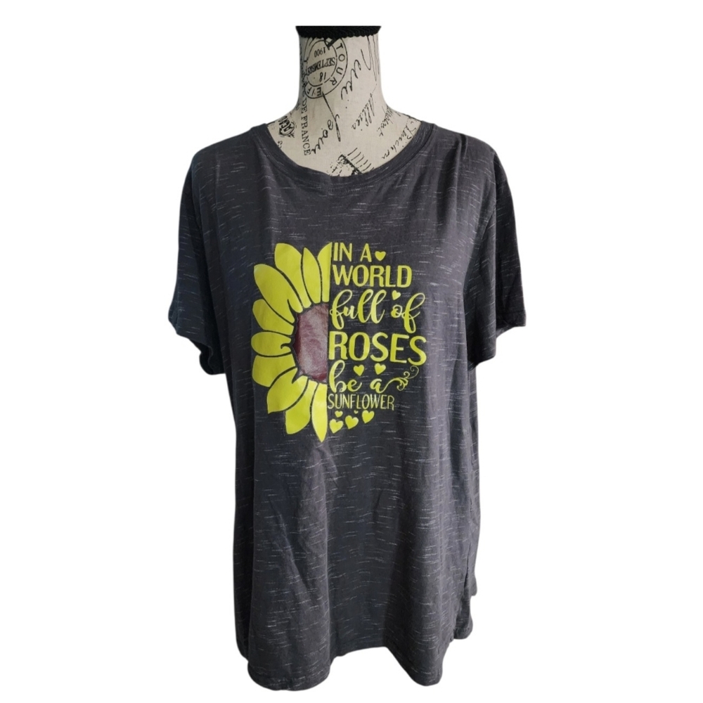 Basico Sunflower Graphic Space-Dye Tee Shirt Size 2X-Large